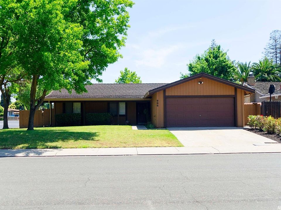 1st image of 906 Graywood Cir