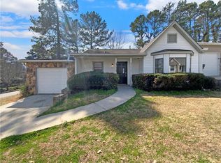 201 Oak Cir N, Stockbridge, GA 30281