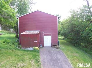 470 Mulberry Pl, Canton, IL 61520