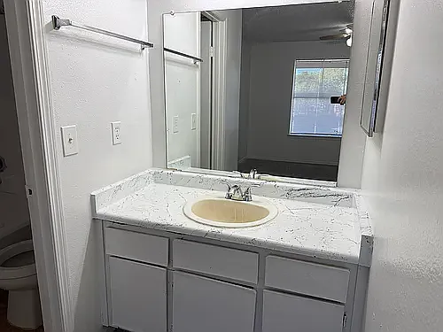 Villa Nueva Apartments — Photo 16