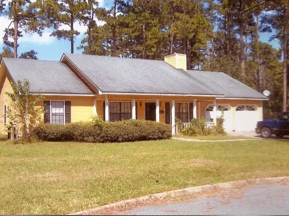 603 Cherry Dr, Nashville, GA 31639