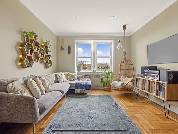 5th image of 280 Ocean Pkwy APT 1F
