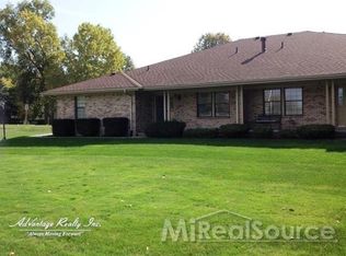 33436 Meldrum St, Chesterfield, MI 48047