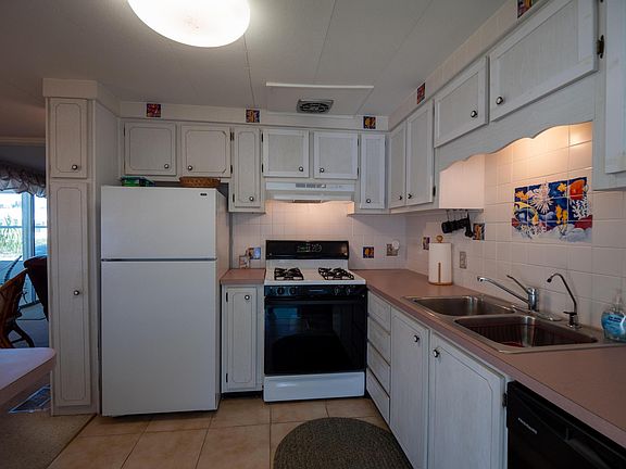 5th image of 4300 SE Saint Lucie Boulevard #188