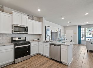 2238 Memory Oaks Dr BUILDING 11, Tomball, TX 77375