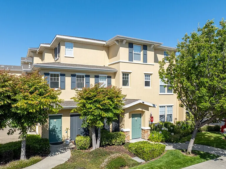 de Tolosa Ranch Apartments — Photo 19