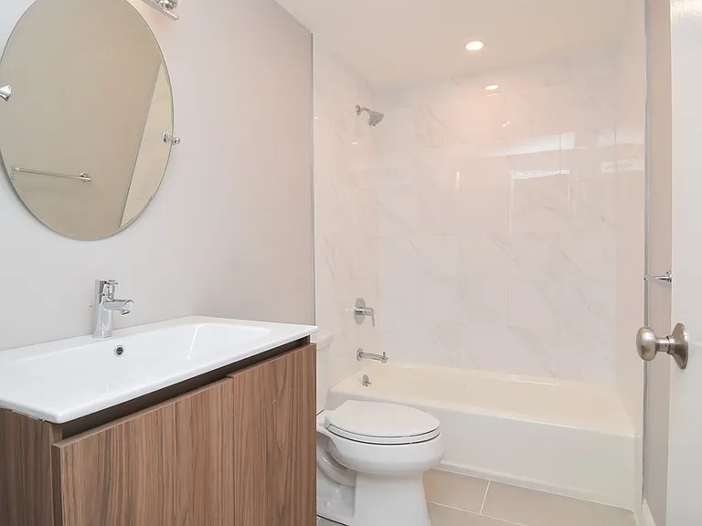 37-49 Arcadia Ave #45 — Photo 23