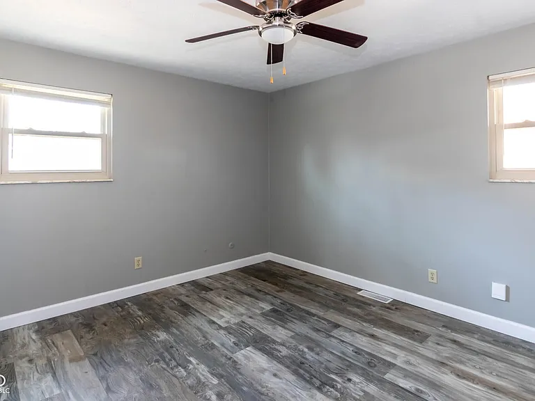 372 Redbud Pl — Photo 15