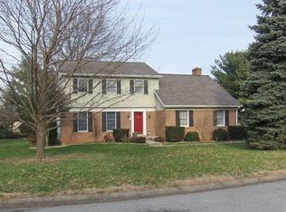 1329 Crownvetch Dr, Landisville, PA
