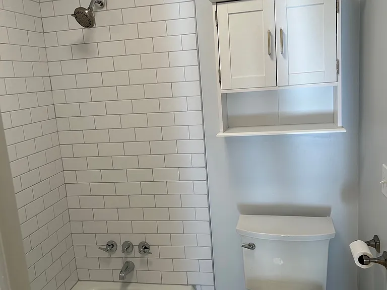 515 Basswood Ave #B27 — Photo 12