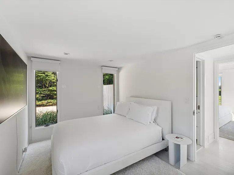 627 Sagaponack Rd — Photo 22