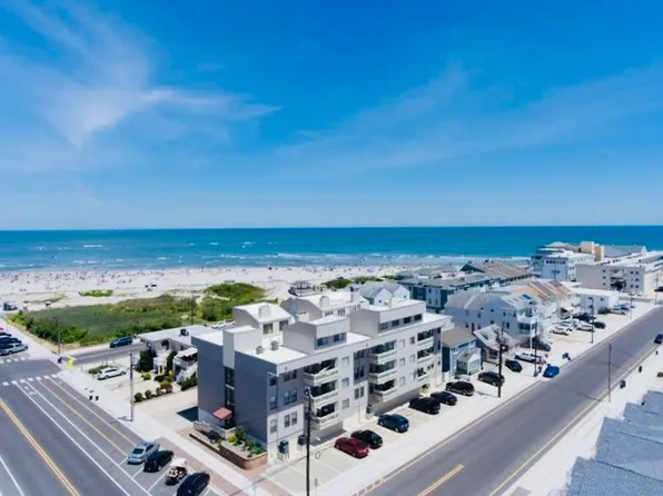 215 Surf Ave APT 201, Wildwood, NJ 08260