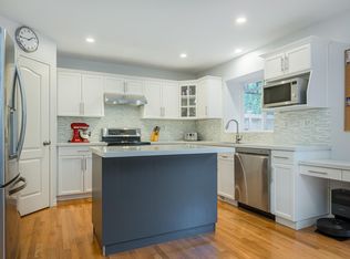 20265 94b Ave, Langley, BC V1M 3Z4