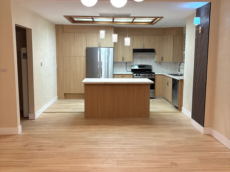 309 S Buena Vista Ave — Photo 10