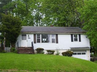315 Barrington Rd, Syracuse, NY 13214