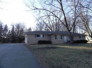 2379 Allerton Rd, Auburn Hills, MI 48326