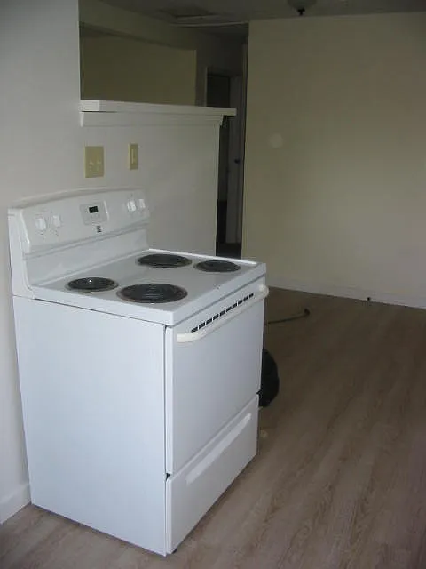 2 bed, 779 sqft, $1,400 — Photo 4