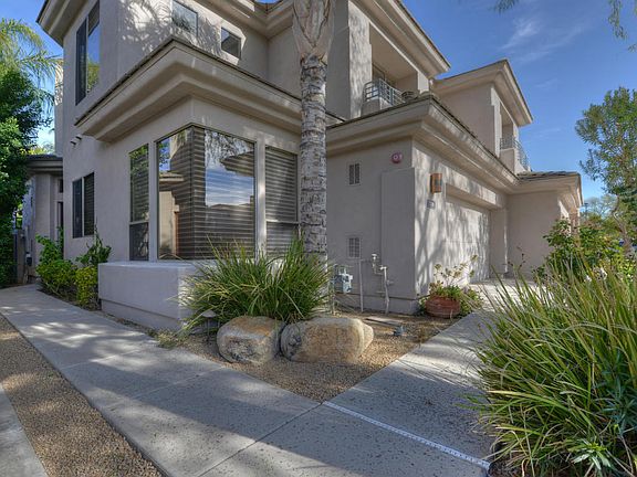 3rd image of 7298 E Del Acero Dr