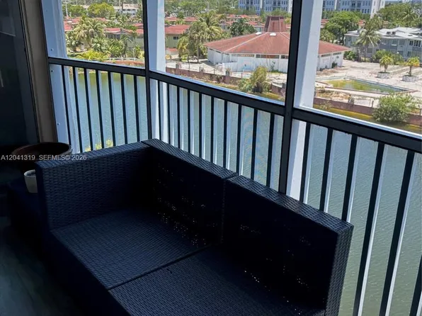 1750 NE 191st St APT 627-4, Miami, FL 33179