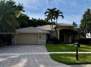 11051 Canary Island Ct, Fort Lauderdale, FL 33324