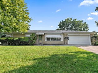 614 E Weathersfield Way, Schaumburg, IL 60193