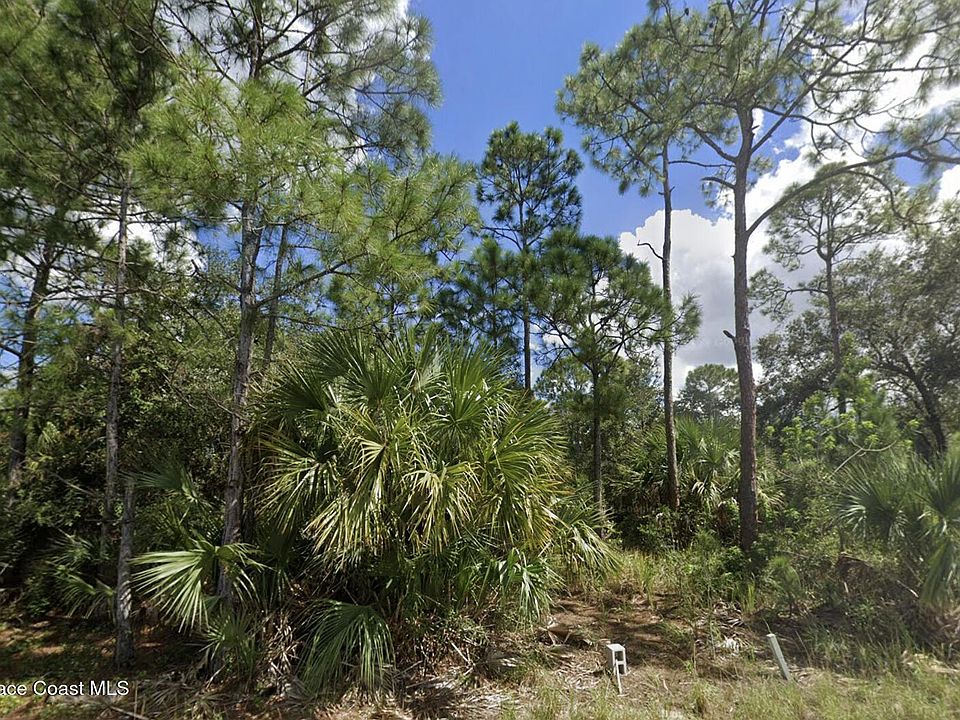 2nd image of 3081 Tinley Rd SE