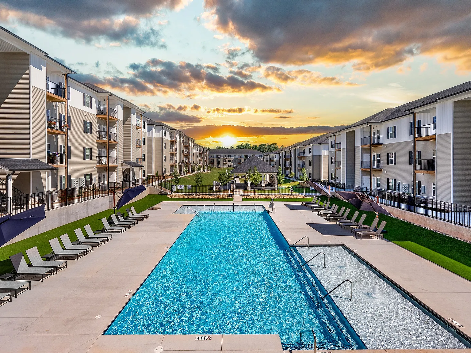 Northbrook Apartments — Photo 1