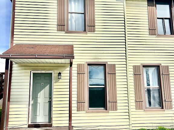 3rd image of 698 S Peru St #A
