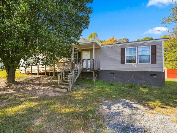 191 Mountain View Dr, Taylorsville, NC 28681