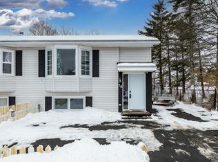16 Cider Maple Dr, Timberlea, NS B3T 1H6