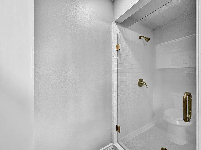 6107 Ridge Top Ln — Photo 10
