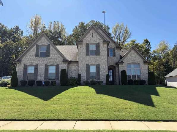 125 Laurel Glen Dr, Oakland, TN 38060
