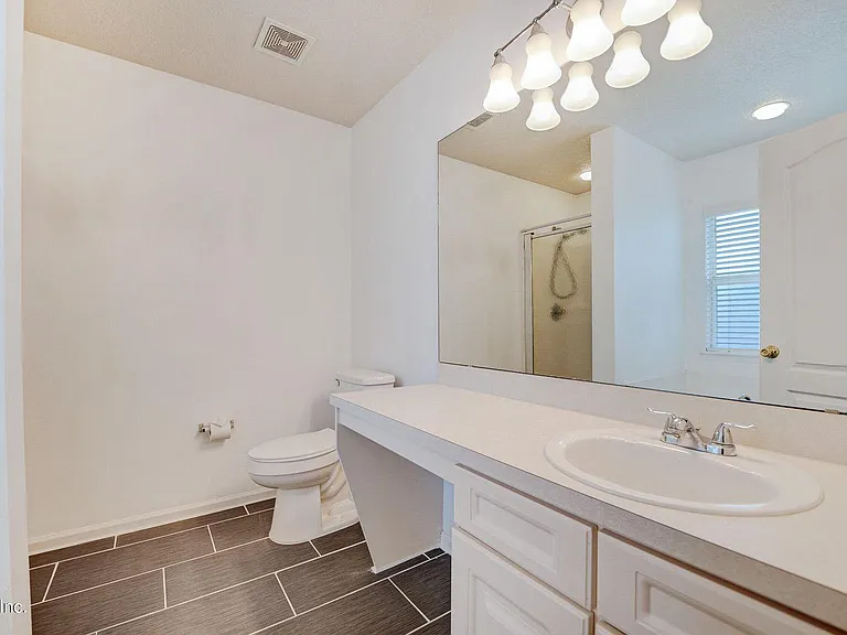 346 Van Gogh Cir — Photo 10