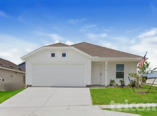 10712 Cowhide Ln, Fort Worth, TX 76108