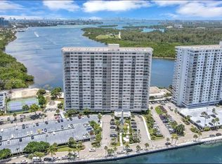 Arlen House, Sunny Isles Beach, FL 33160