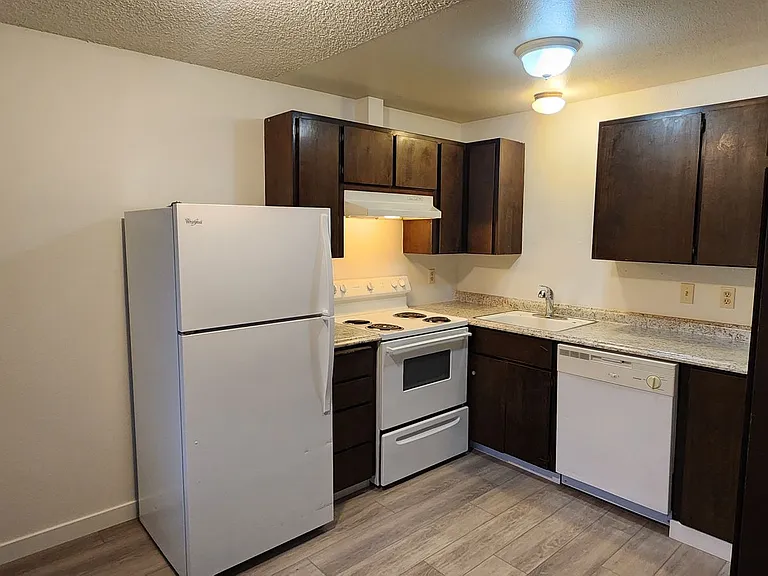 508 N Walker St #3 — Photo 2