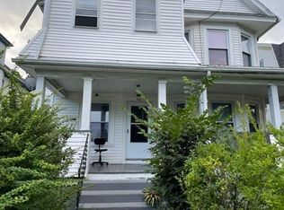 84-86 Oak Grove Ave, Springfield, MA 01109