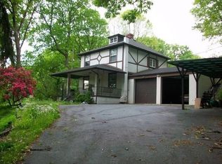 140 Spencer Ln, Glenshaw, PA 15116