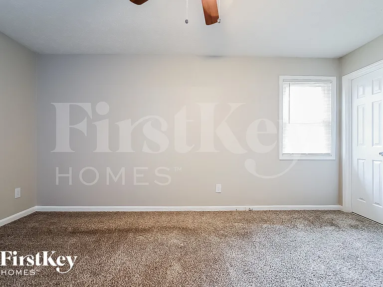 2592 Chippewa Ct — Photo 8