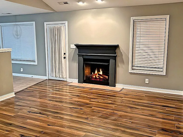 2480 Andersonville Dr — Photo 7