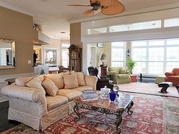 4th image of 26221 Seminole Lakes Blvd