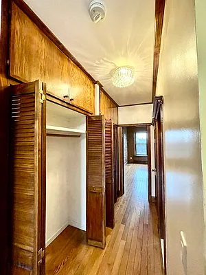 Rented by Pear NYC LLC | media 6