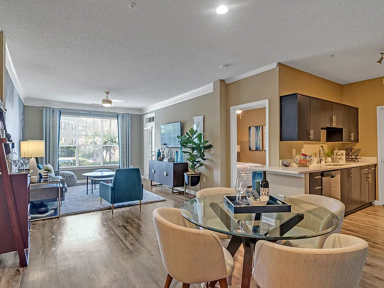 Reserve at Lenox Park — Photo 19