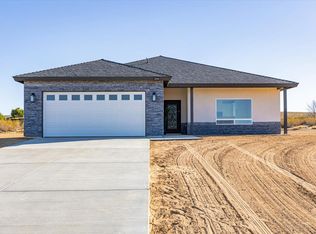10094 Joshua Blvd, California City, CA 93505