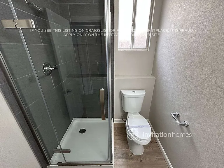 1162 W 132nd Pl — Photo 21