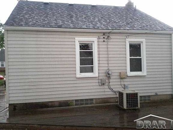 2nd image of 13168 Jobin St
