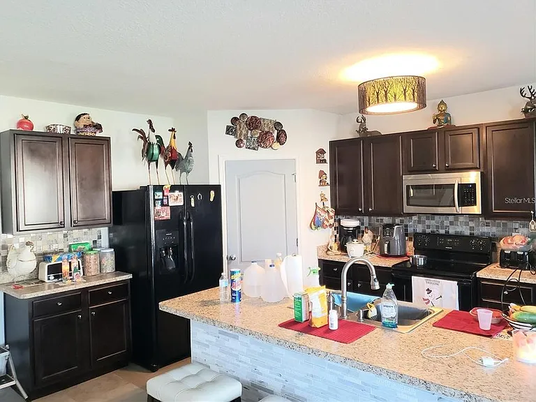 138 Lazy Willow Dr — Photo 7