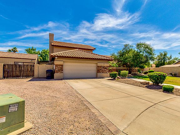 2nd image of 547 E Hope Cir