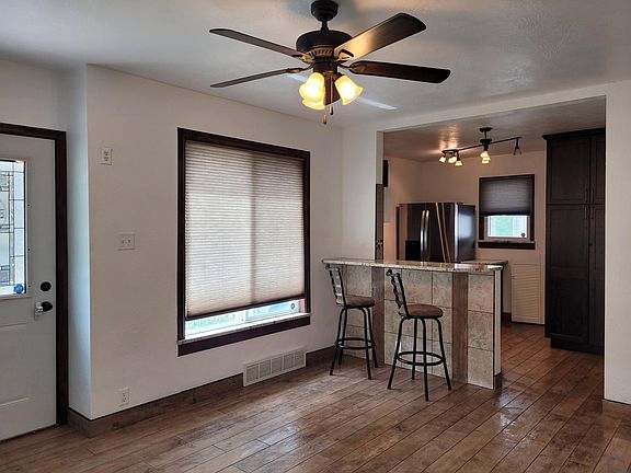 3rd image of 3807 Orleans Ave