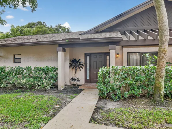 2720 Carambola Circle N #17104, Coconut Creek, FL 33066
